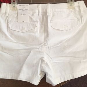 NWT Liz Claiborne Chino Shorts